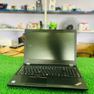 63 LENOVO L570 i5 6200U 4GB 500GB 15.6